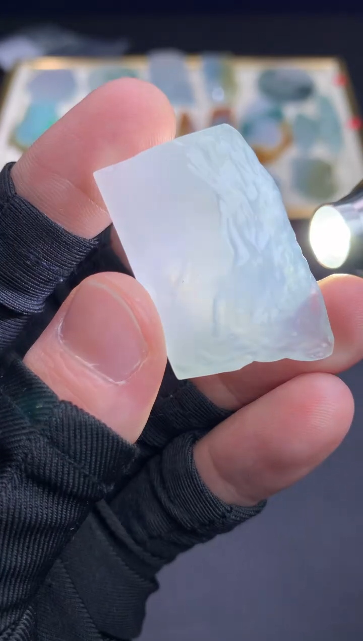 【闪购商品】定制翡翠未镶嵌         