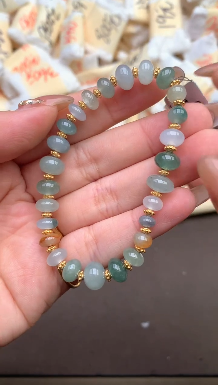 【闪购商品】未镶嵌翡翠手串—