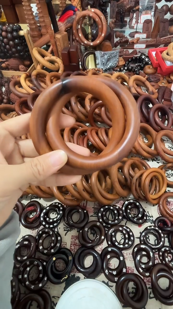 枣木乾坤圈枣木70圈口微瑕一物一拍