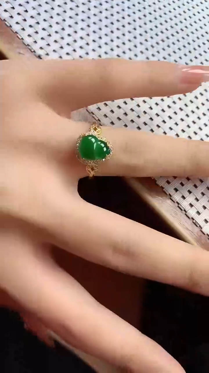 【闪购商品】翡翠戒指银S925镶嵌戒指