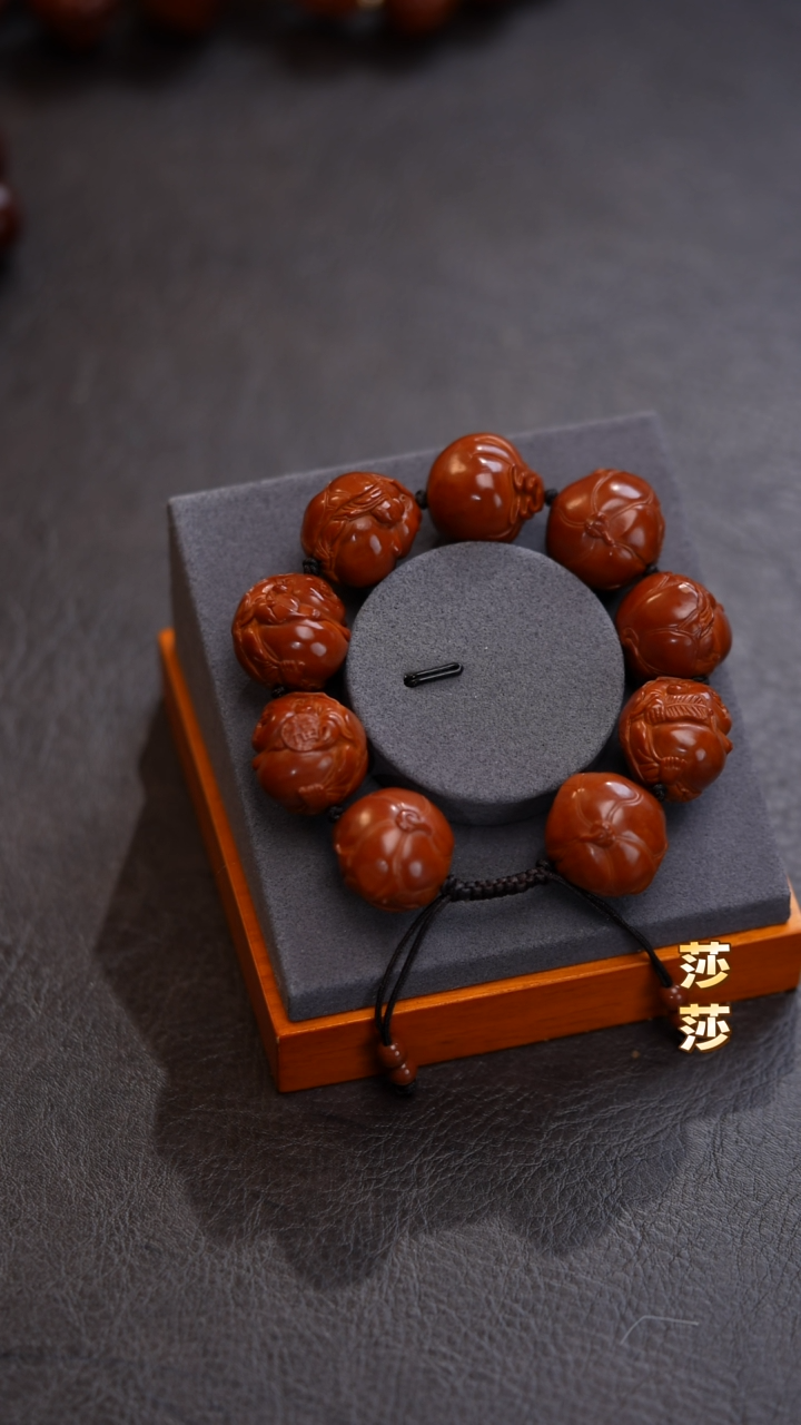 吊坠橄榄核N***8橄榄核