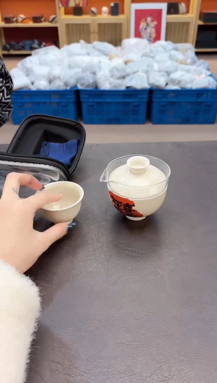 【闪购商品】摆件瓷SC1111111111111