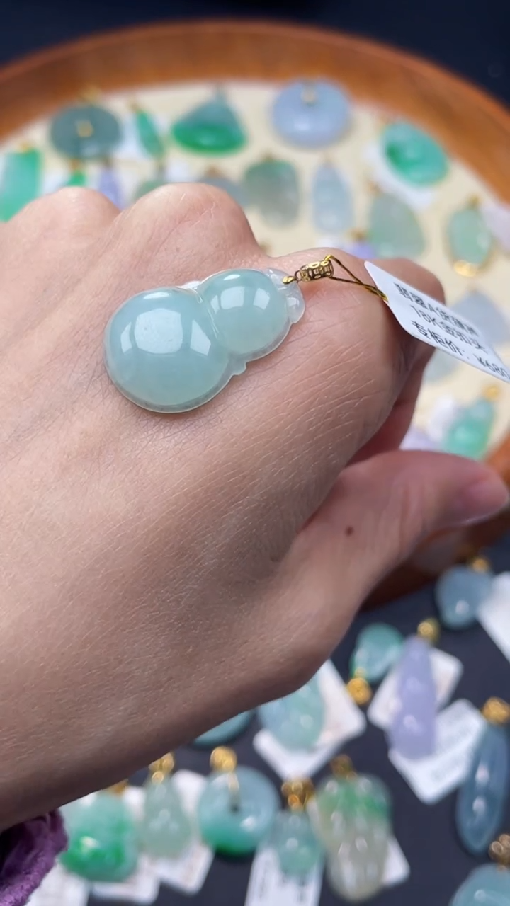 【闪购商品】翡翠颈饰18K金镶嵌葫芦