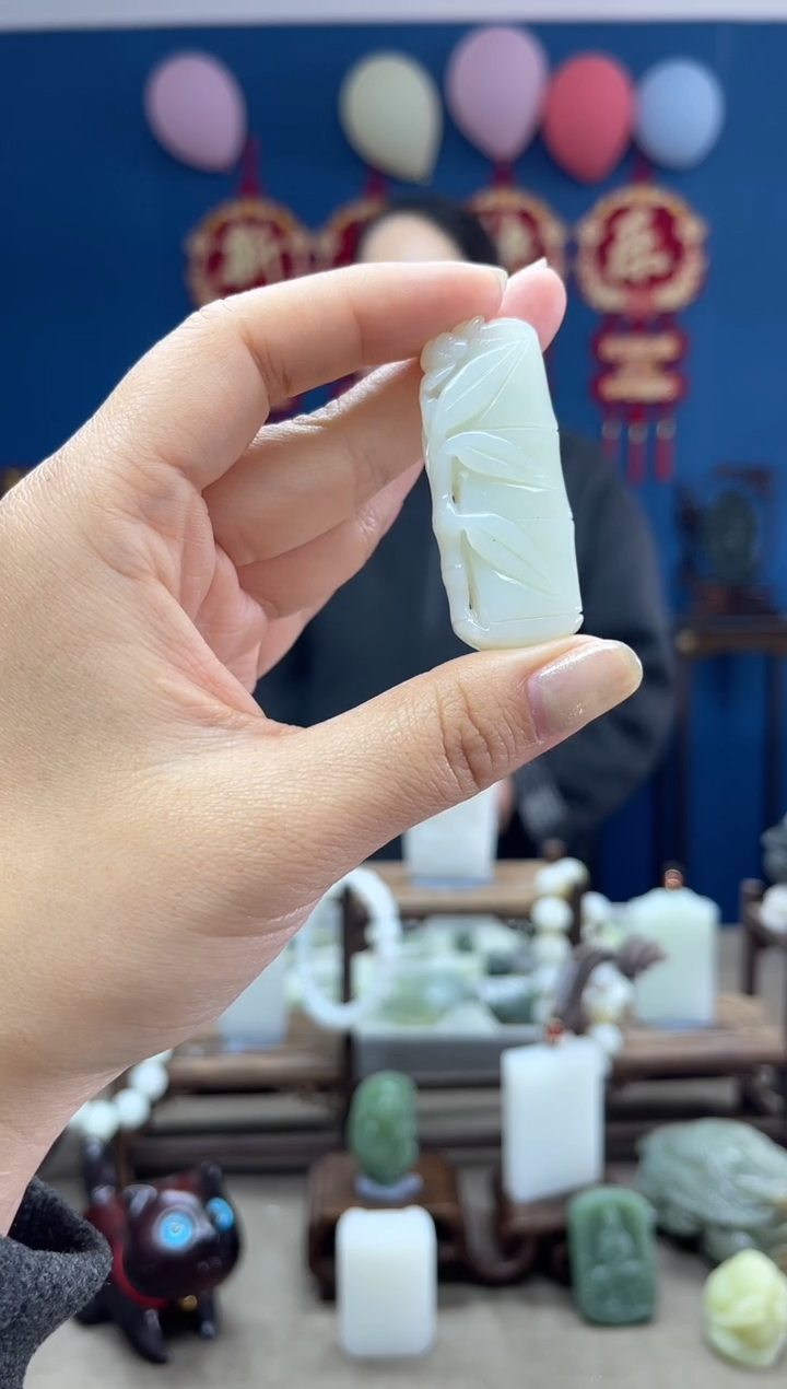 【闪购商品】和田玉颈饰未镶嵌1