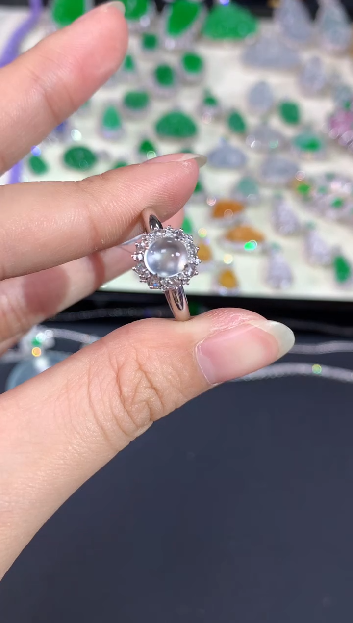 【闪购商品】翡翠戒指18K金镶嵌A367|9800
