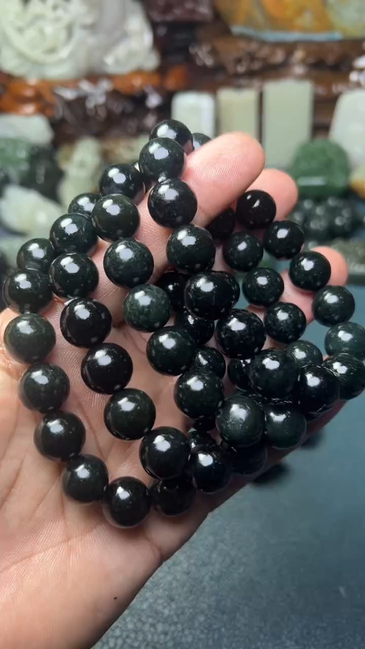 未镶嵌和田玉把件4