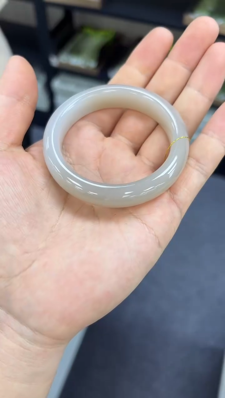 【闪购商品】和田玉手镯未镶嵌53-54  501