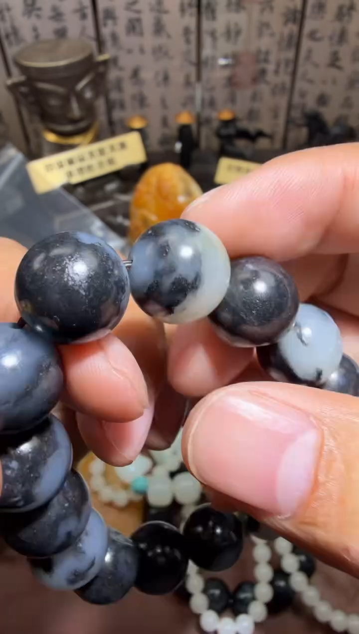 未镶嵌和田玉挂件1