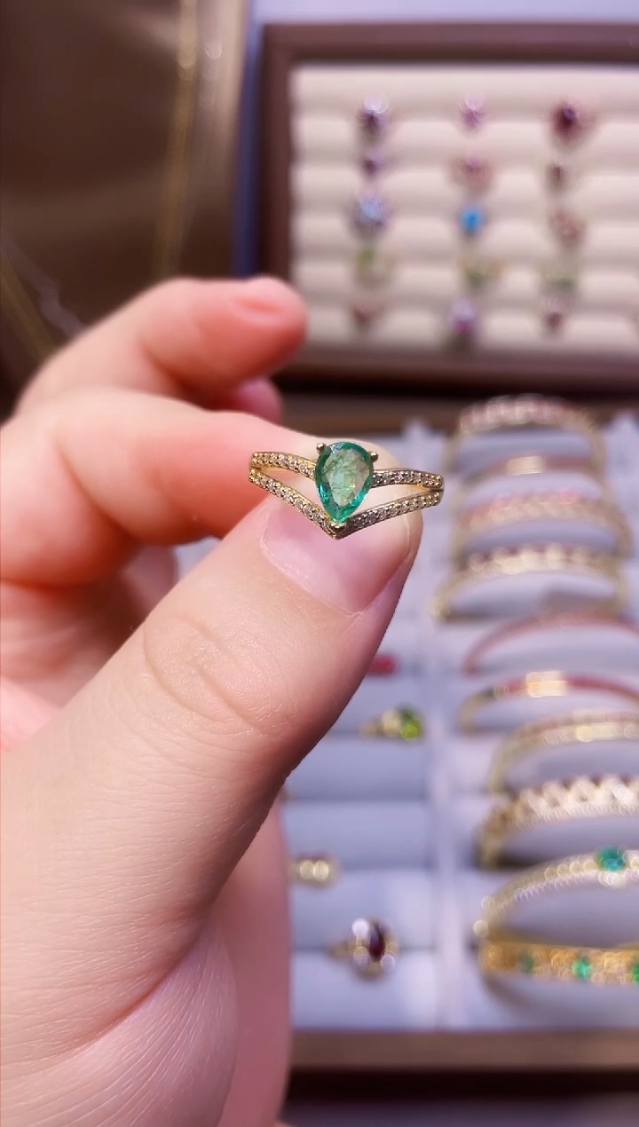 【闪购商品】祖母绿戒指银S925镶嵌一枚