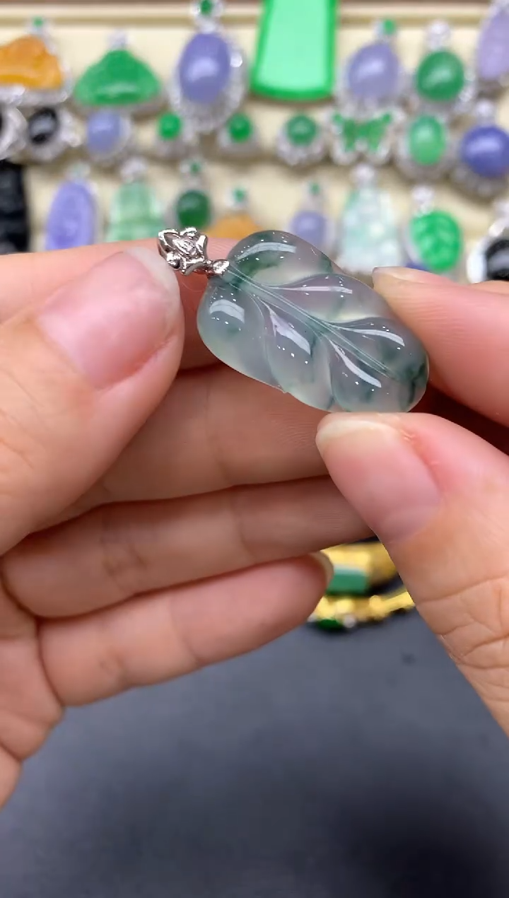 【闪购商品】翡翠颈饰18K金镶嵌297-中国好珍宝