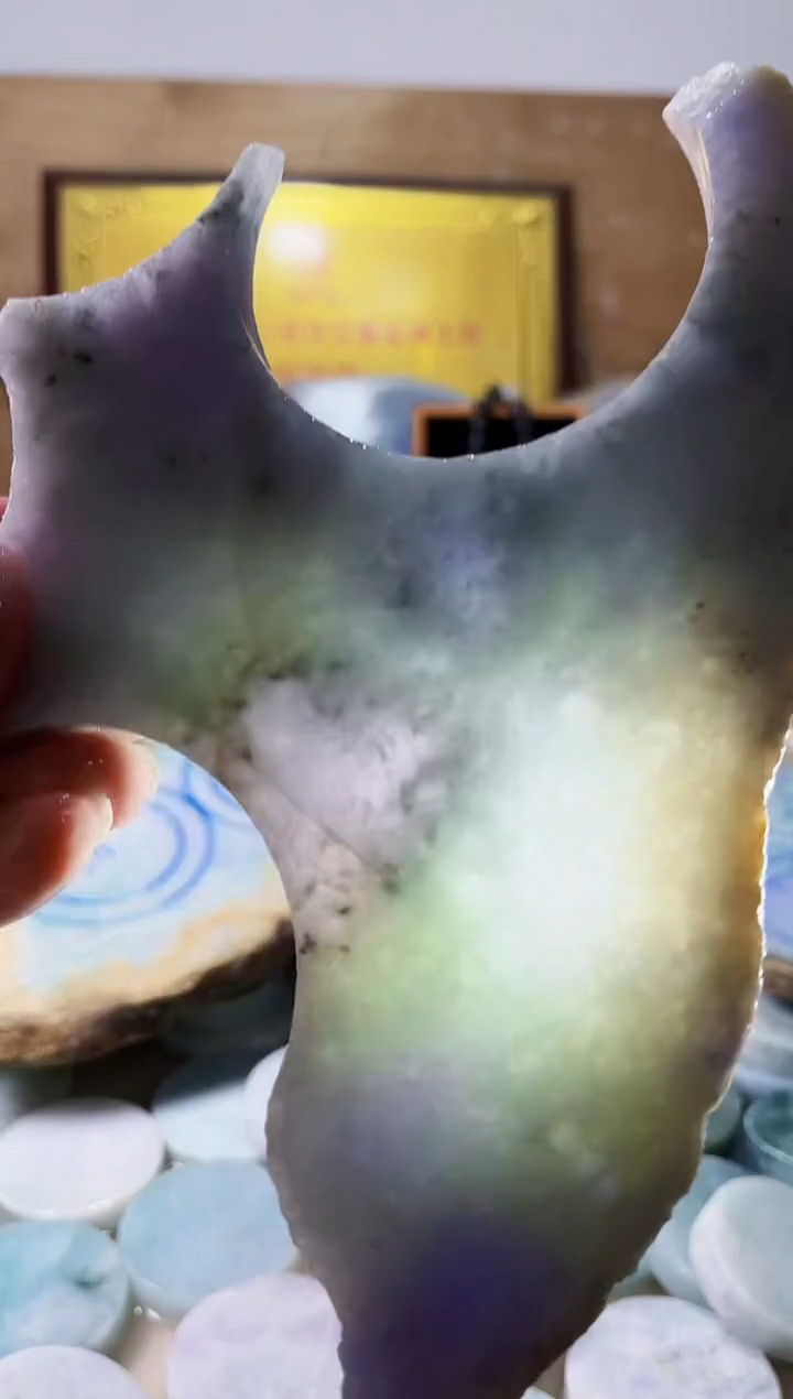 【闪购商品】翡翠挂件未镶嵌翡翠A货郭壹781