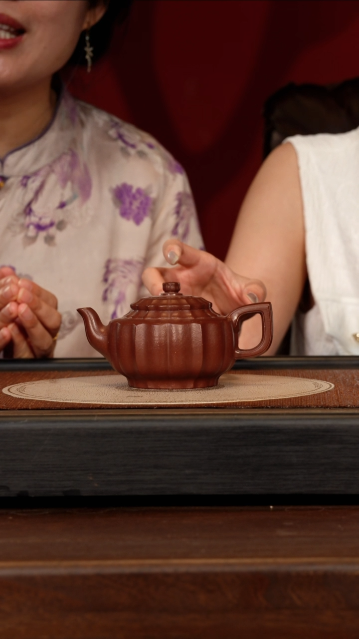 茶壶紫砂宜兴紫砂CH 紫檀泥 筋纹雪华 260cc