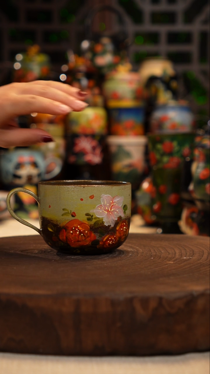油画   手绘釉下彩杯子