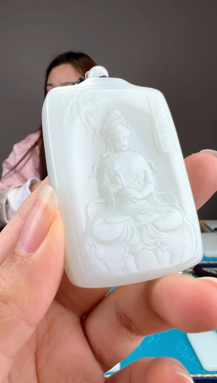 【闪购商品】和田玉颈饰未镶嵌1