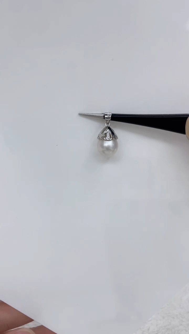 【闪购商品】海水珍珠吊坠(不含链)银S925镶嵌海水珍珠吊坠