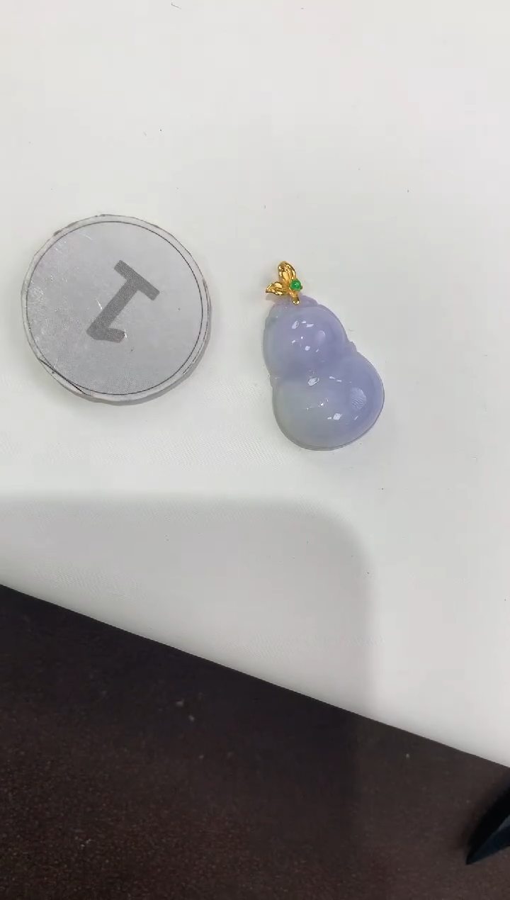 颈饰18K金镶嵌翡翠 天然缅甸a货翡翠