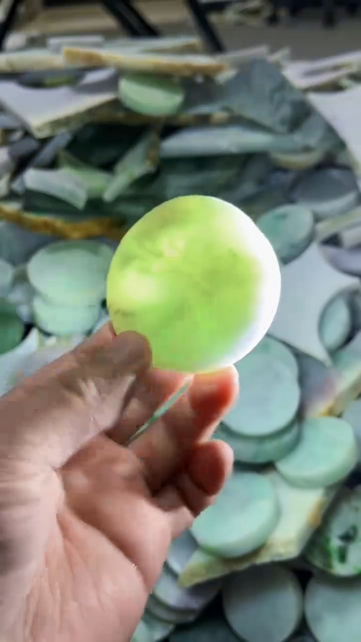 【闪购商品】翡翠挂件未镶嵌A货康壹088