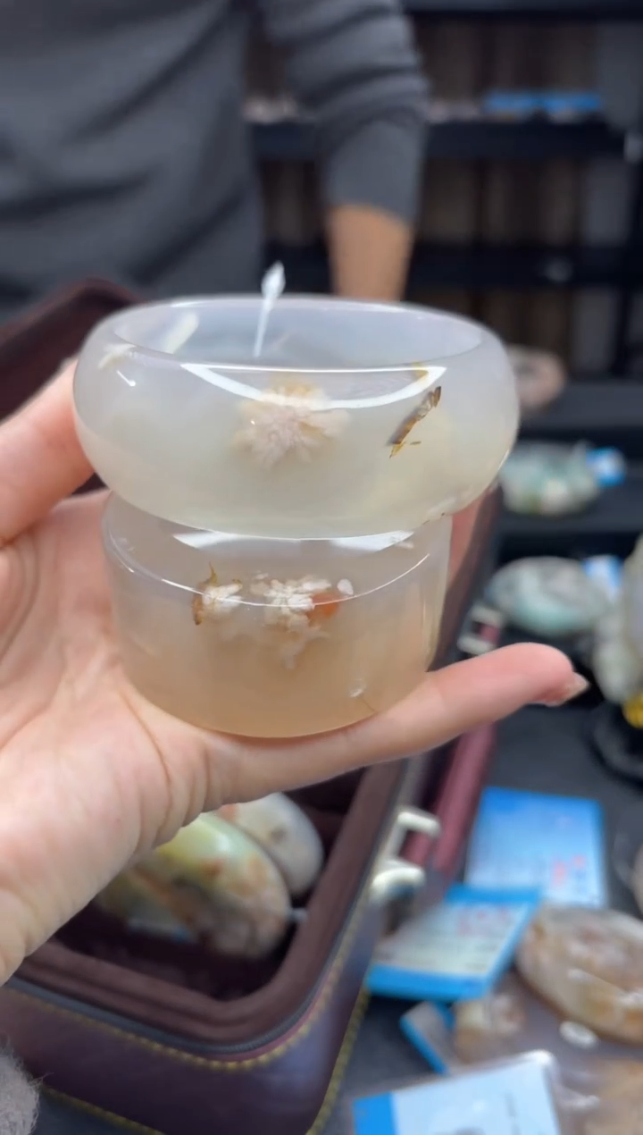 【闪购商品】石英质玉手镯未镶嵌1164（65圈赠送镯心）