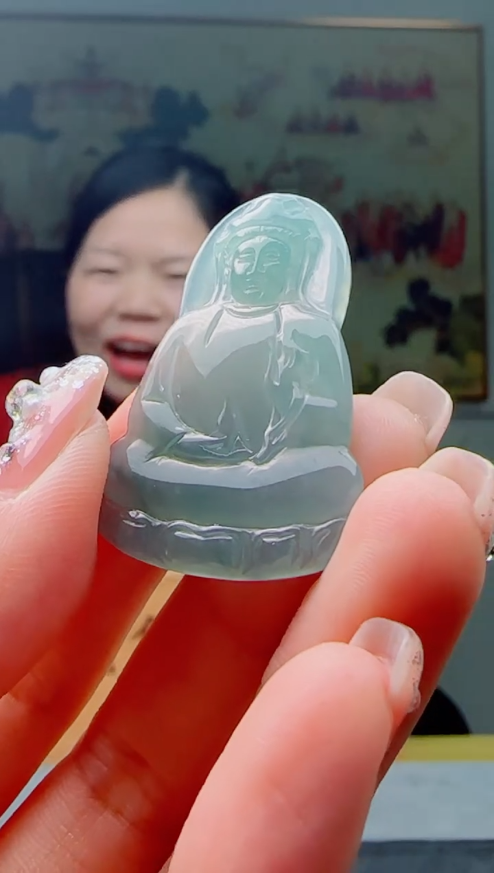 【闪购商品】翡翠颈饰未镶嵌素衣多样性随机一件发货