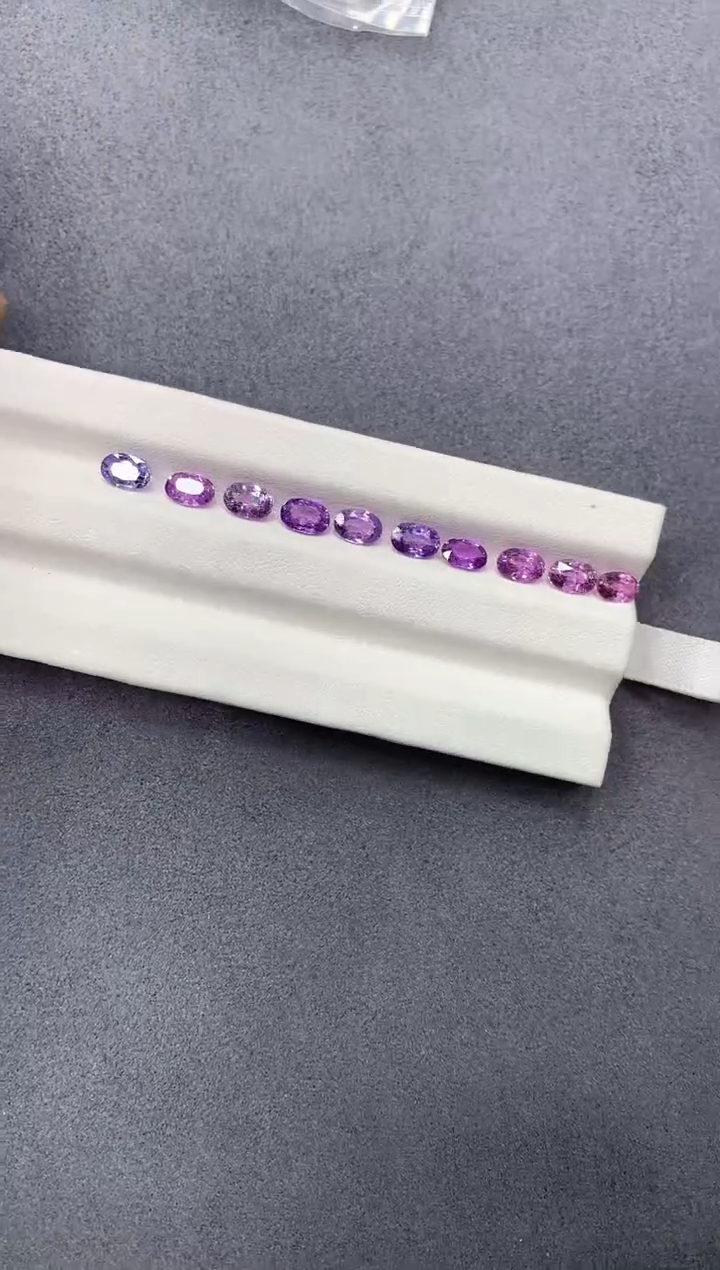 【闪购商品】蓝宝石裸石未镶嵌一组 6.3ct 