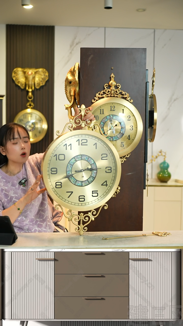 【闪购商品】有机玻璃黄铜挂钟