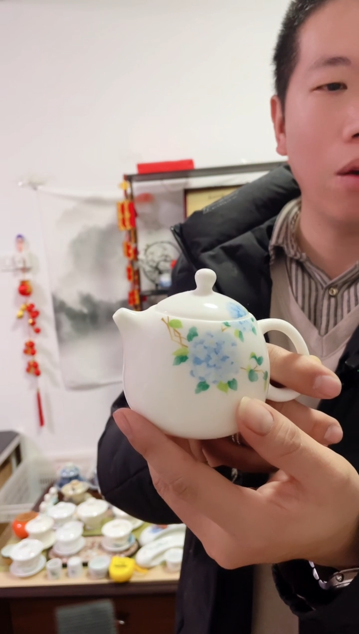 【闪购商品】【瓷心匠物】直播间福利专款龙蛋绣球花壶