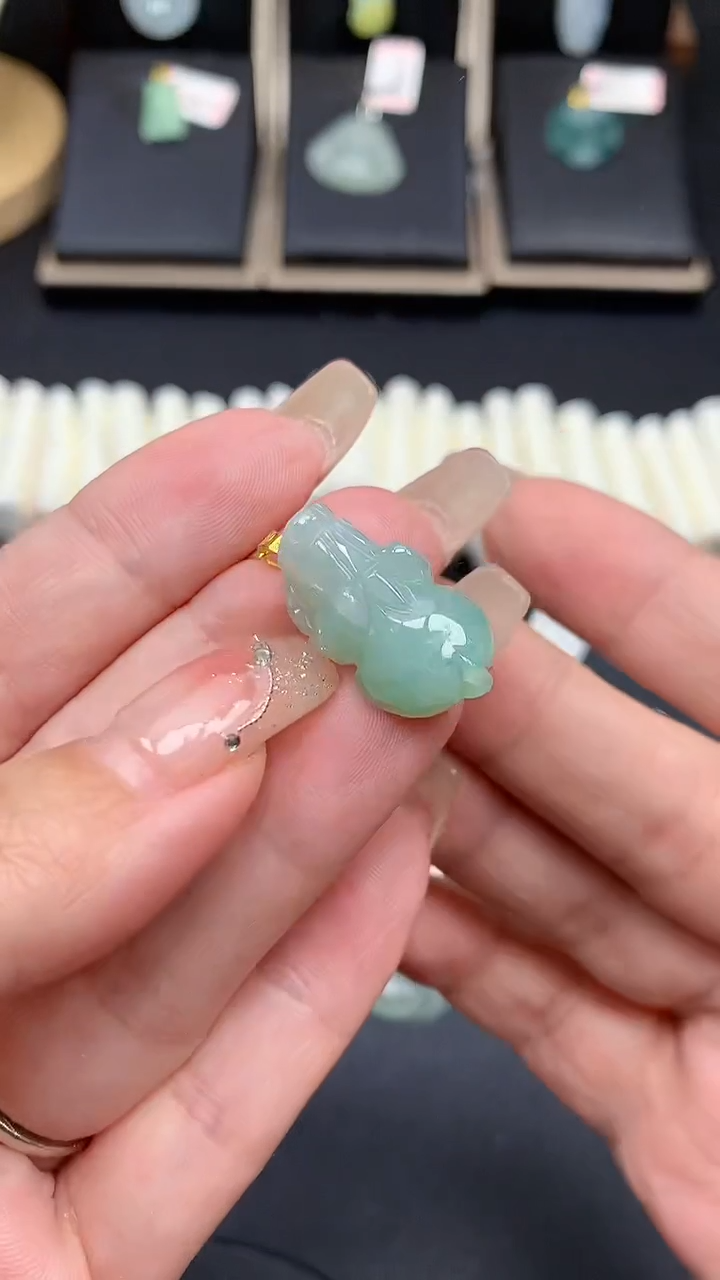 【闪购商品】翡翠吊坠(不含链)18K金镶嵌MS114313