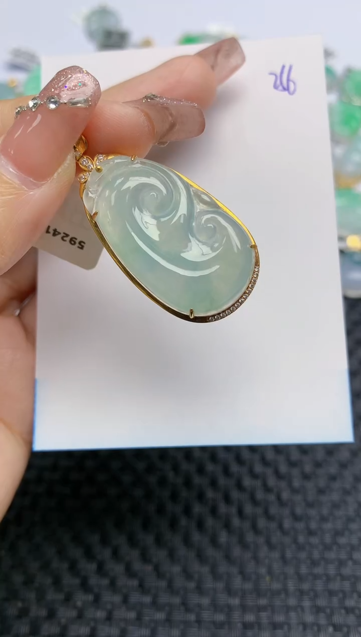 【闪购商品】翡翠颈饰18K金镶嵌天然A货翡翠 256