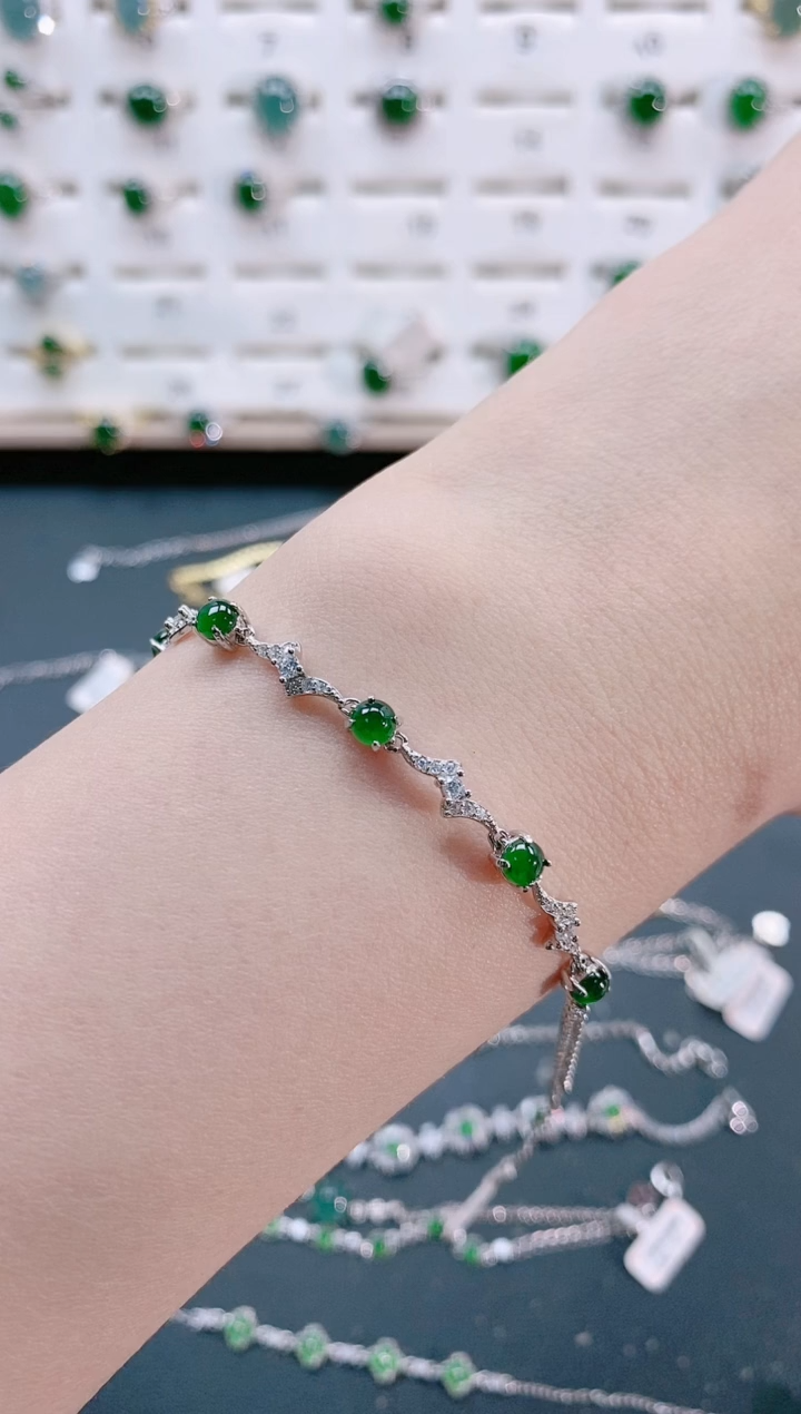【闪购商品】翡翠手链银S925镶嵌天然翡翠