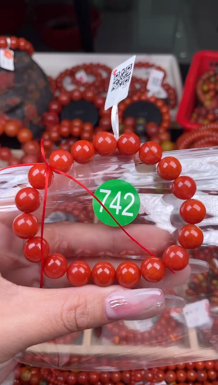 【闪购商品】南红玛瑙珠宝奇石未镶嵌742-10+