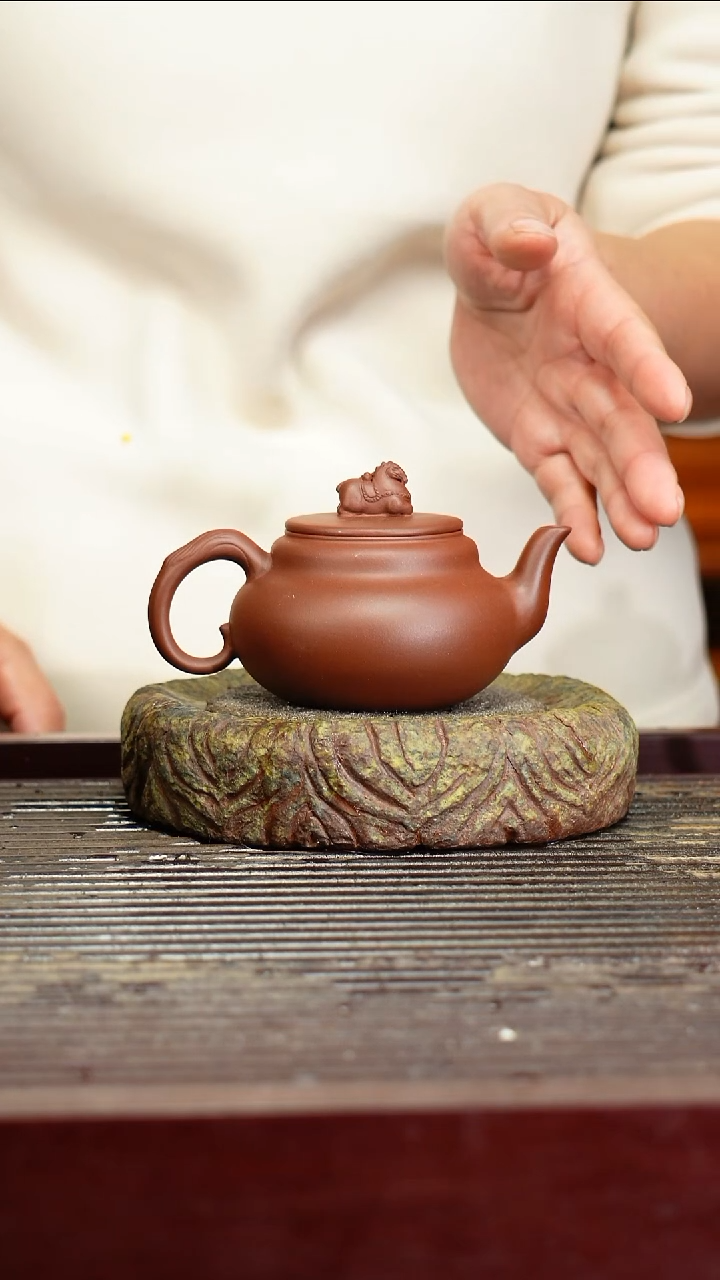 宜兴原矿紫砂壶茶壶宜兴原矿紫砂壶茶壶150C