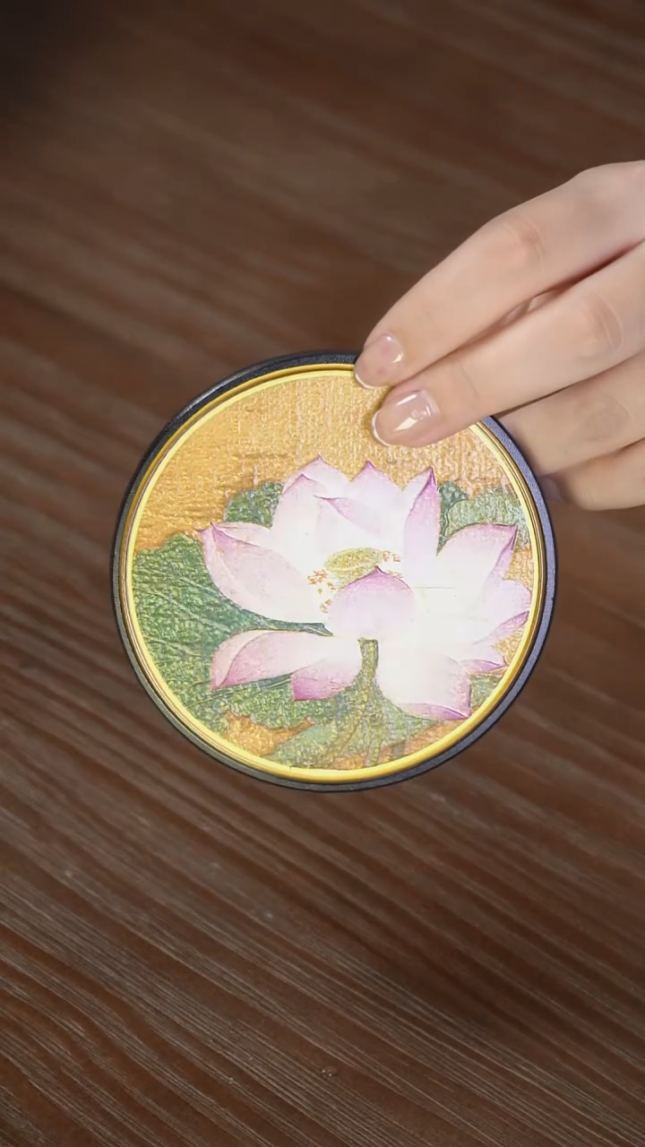 壹藏贰宝出水芙蓉杯垫一片