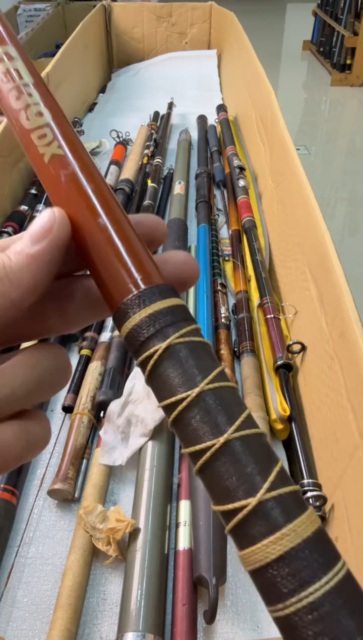 水****！ 孤品微瑕， 以直播间为准  加 10元发顺丰