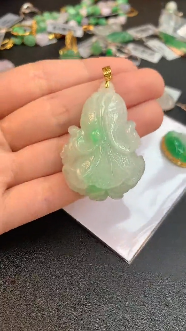 【闪购商品】翡翠颈饰18K金镶嵌赠礼盒证书  敏