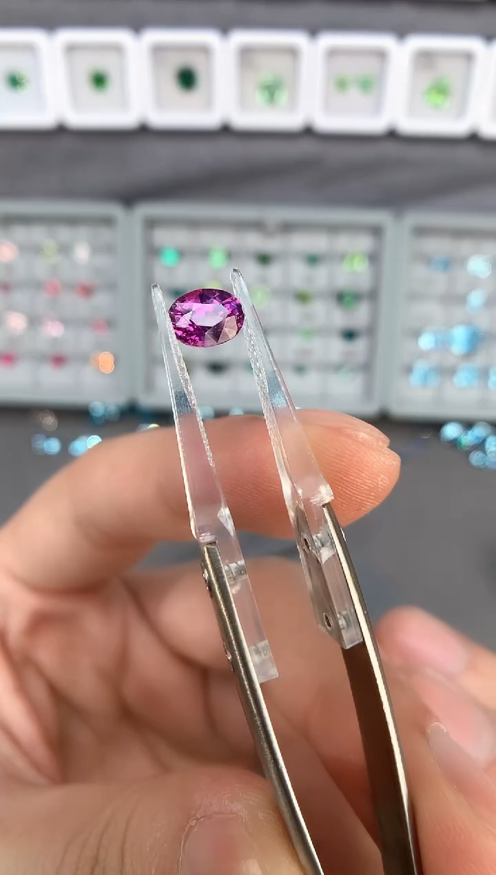 【闪购商品】定制蓝宝石裸石未镶嵌1.51ct