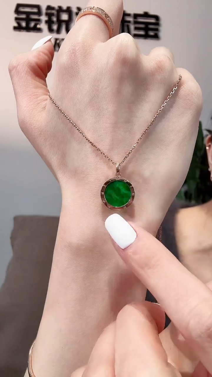 【闪购商品】翡翠吊坠(不含链)18K金镶嵌翡翠吊坠多样性发货发其一