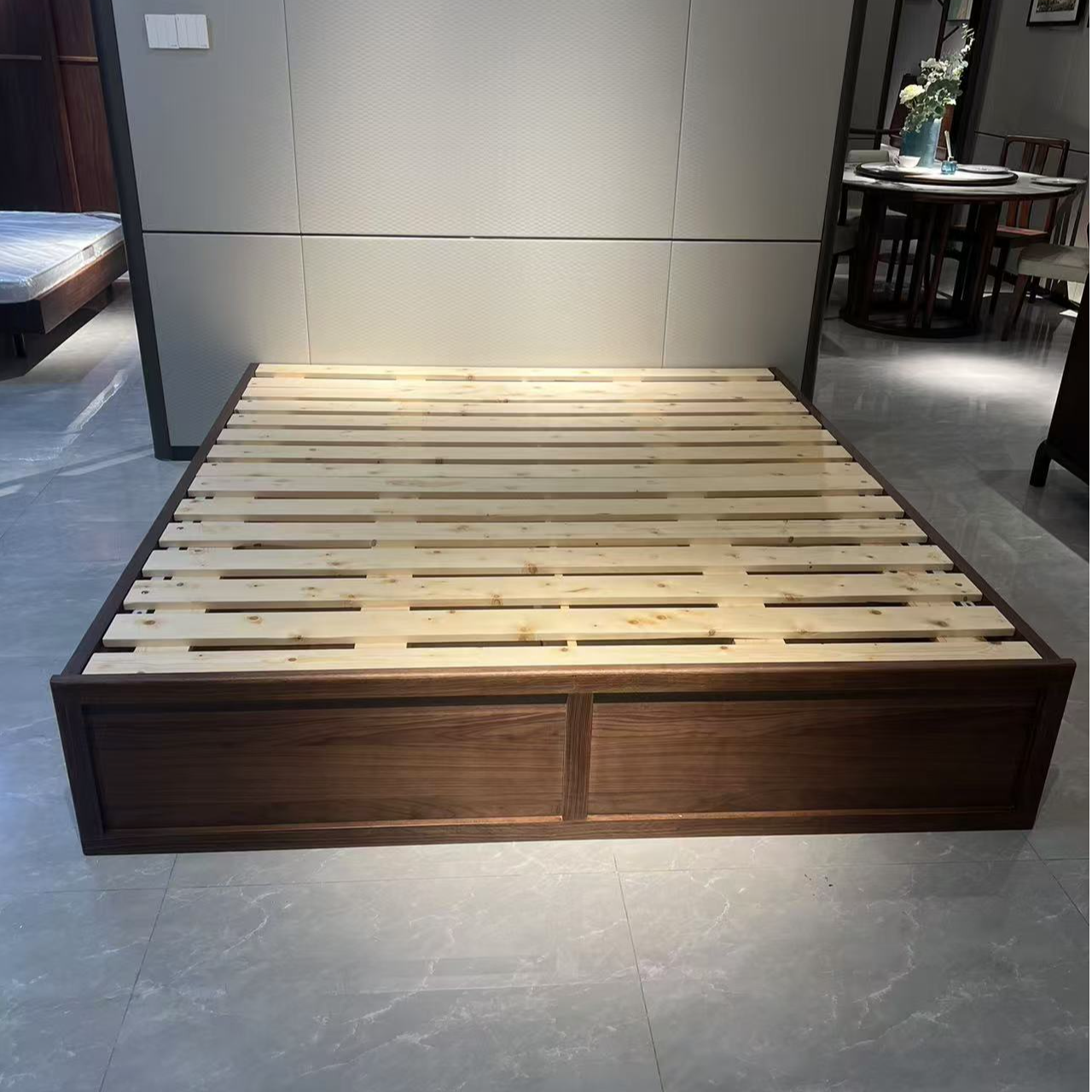 【源木】北美黑胡桃现代简约实木床家用榻榻米无床头无靠背双人床