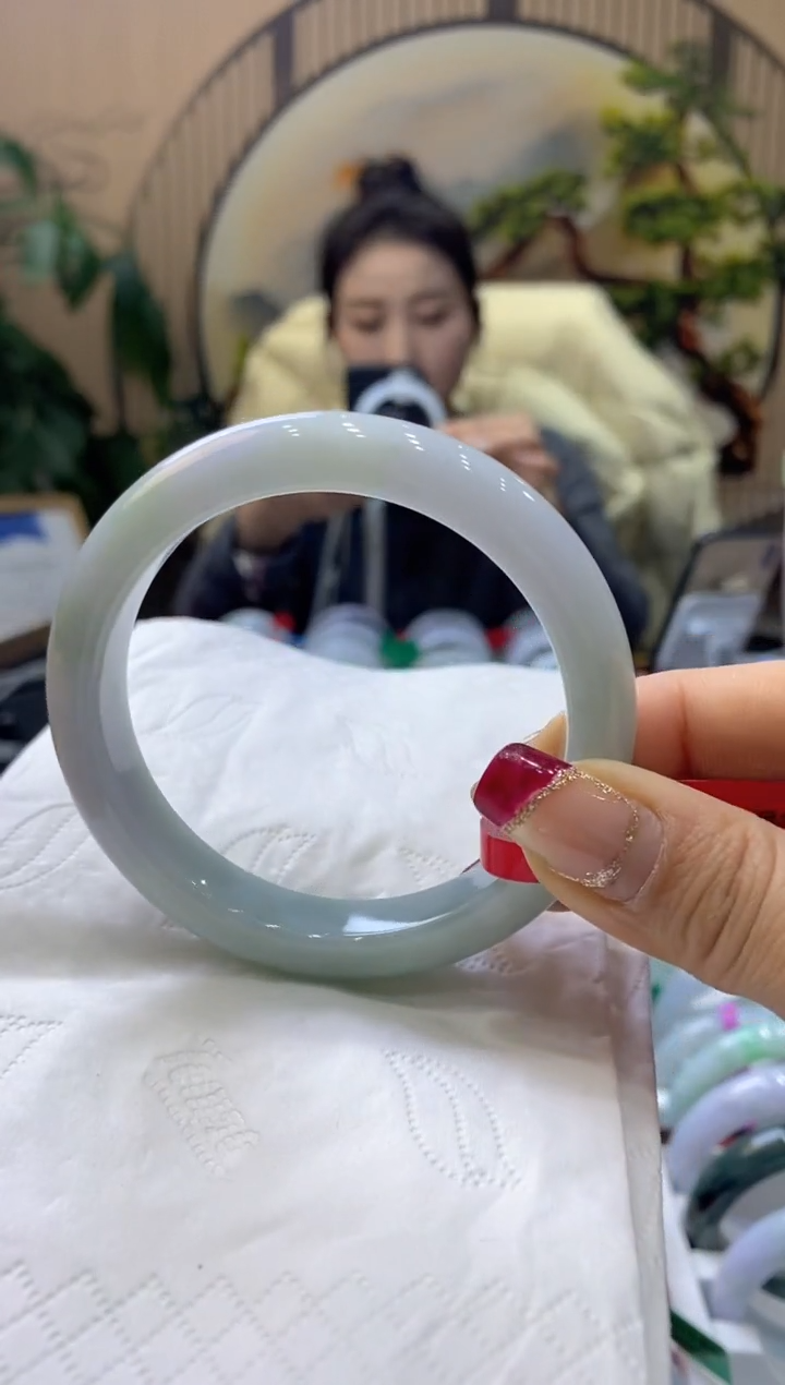 【闪购商品】翡翠手镯未镶嵌99918898