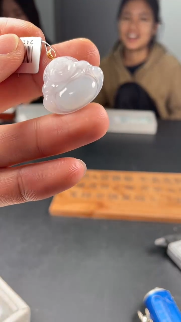 【闪购商品】翡翠颈饰18K金镶嵌缅甸A货翡翠