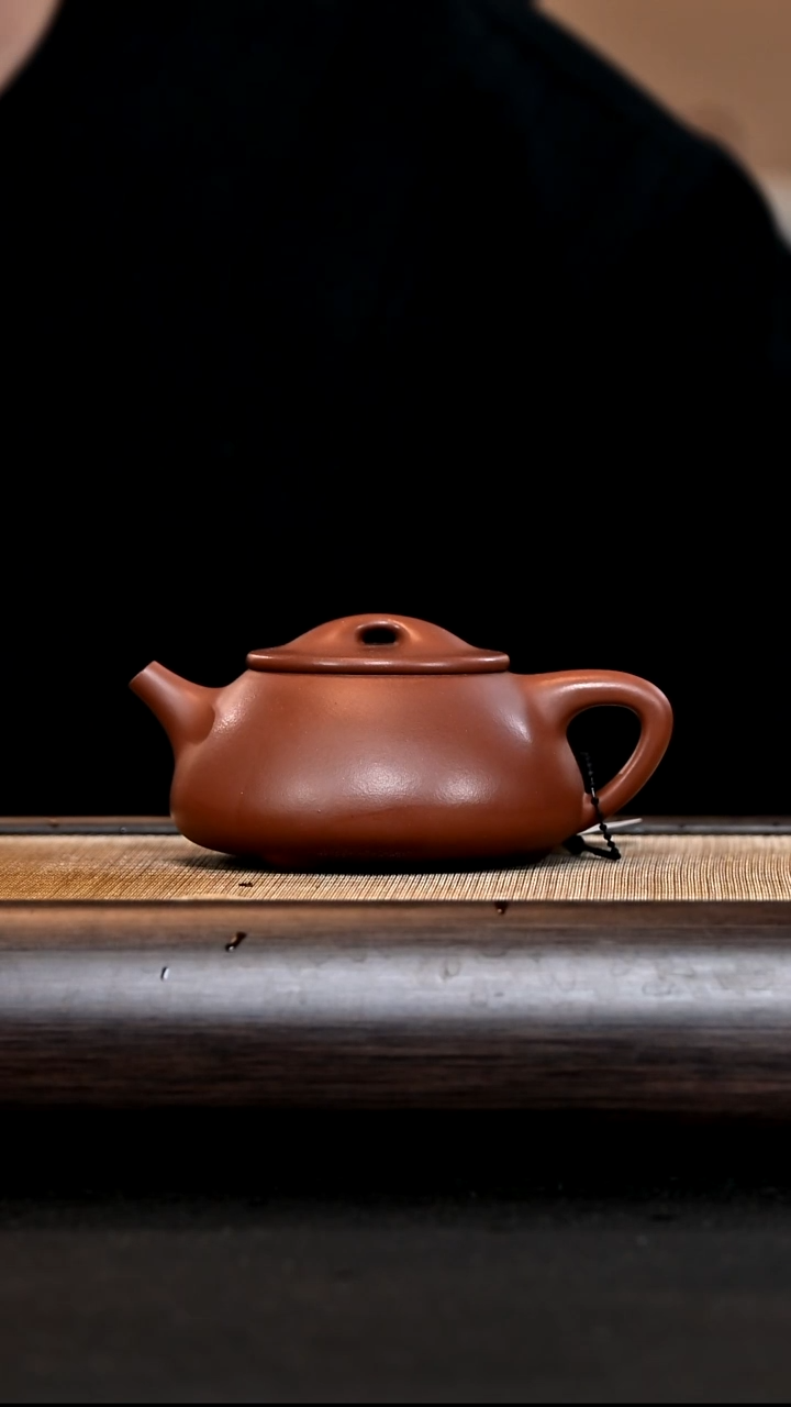 【闪购商品】紫砂茶壶AJ7204 满瓢 红紫泥