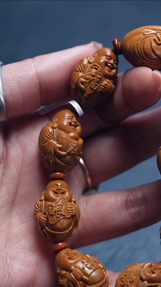 【闪购商品】橄榄核吊坠苏工橄榄核