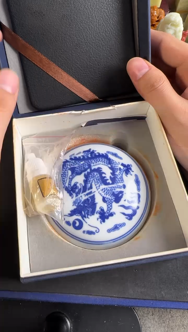 老挝石印石国展朱磦60g