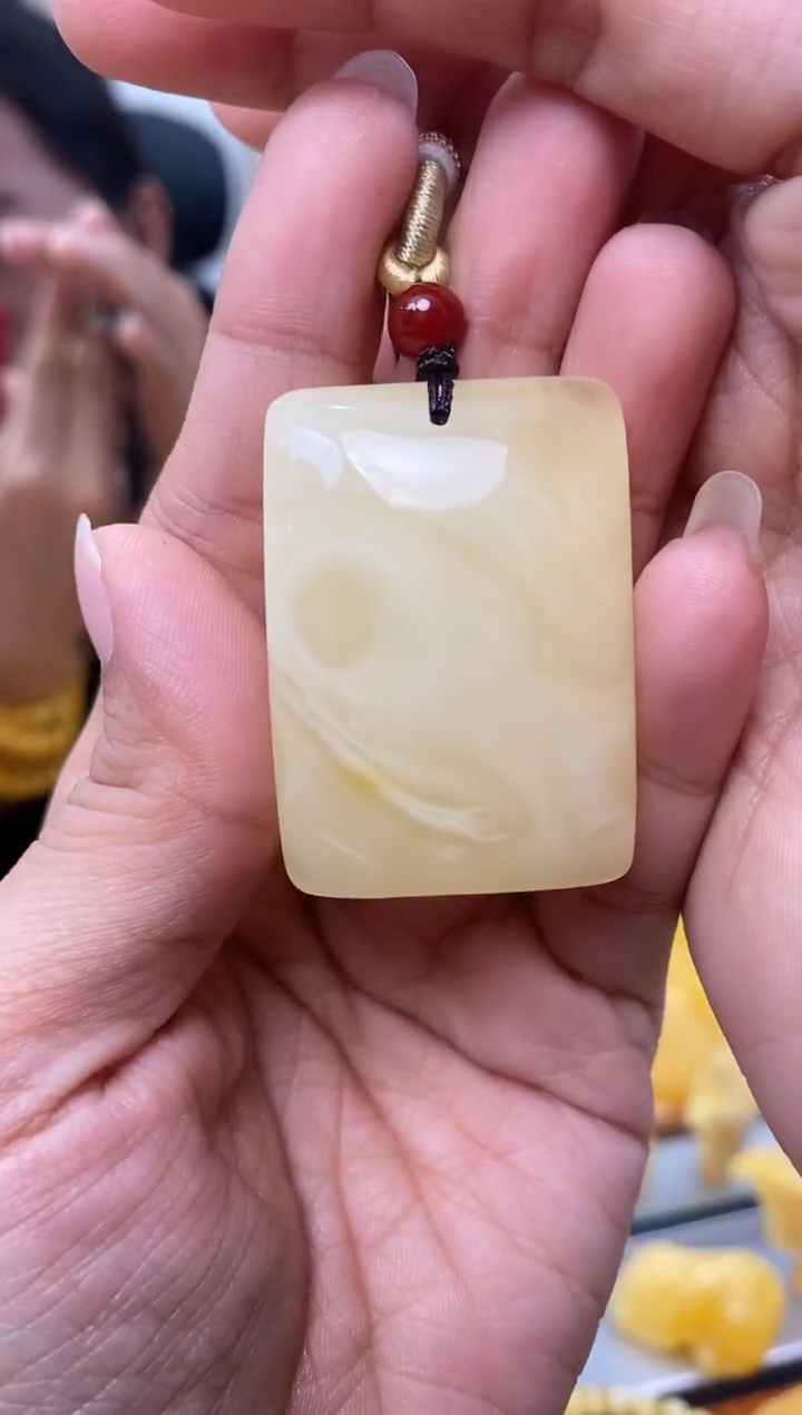 【闪购商品】琥珀裸石未镶嵌天然琥珀蜜蜡牌子