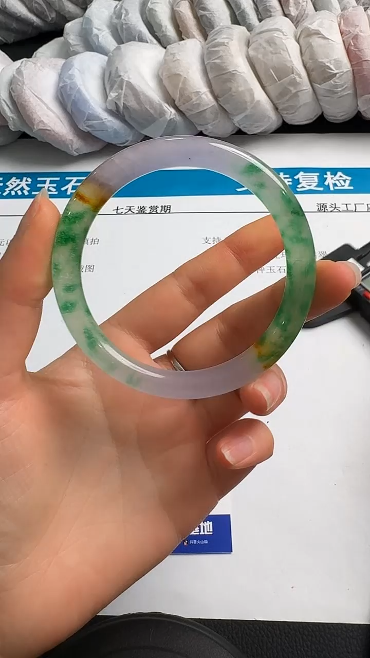 未镶嵌手镯石英质玉22