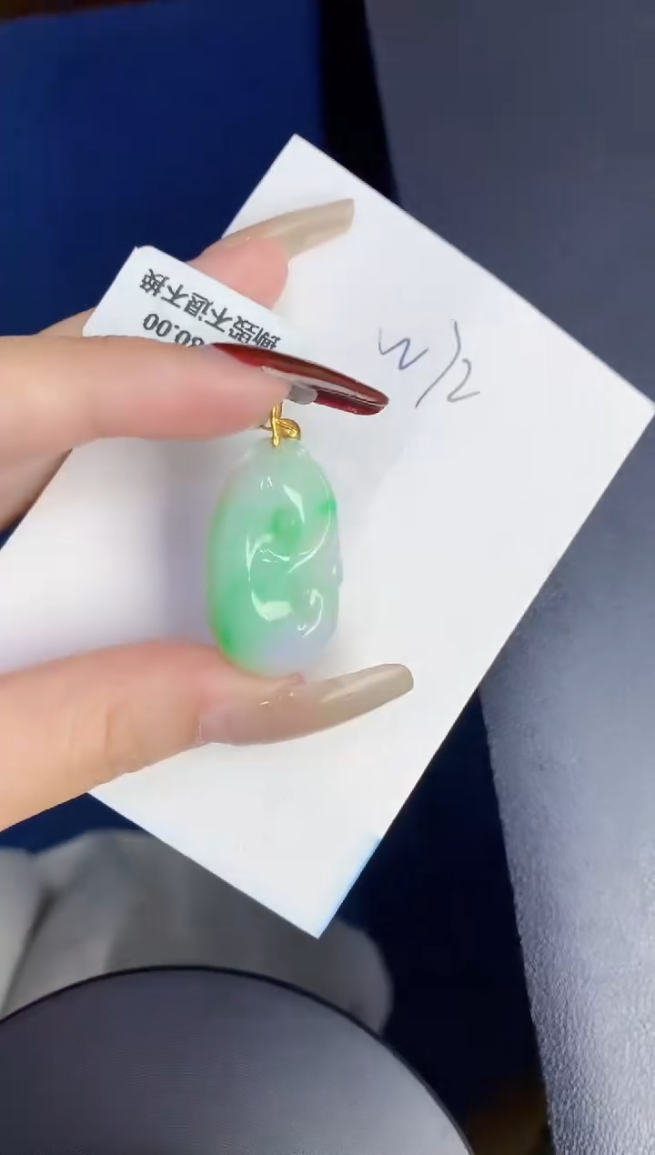 【闪购商品】翡翠颈饰18K金镶嵌0000000000