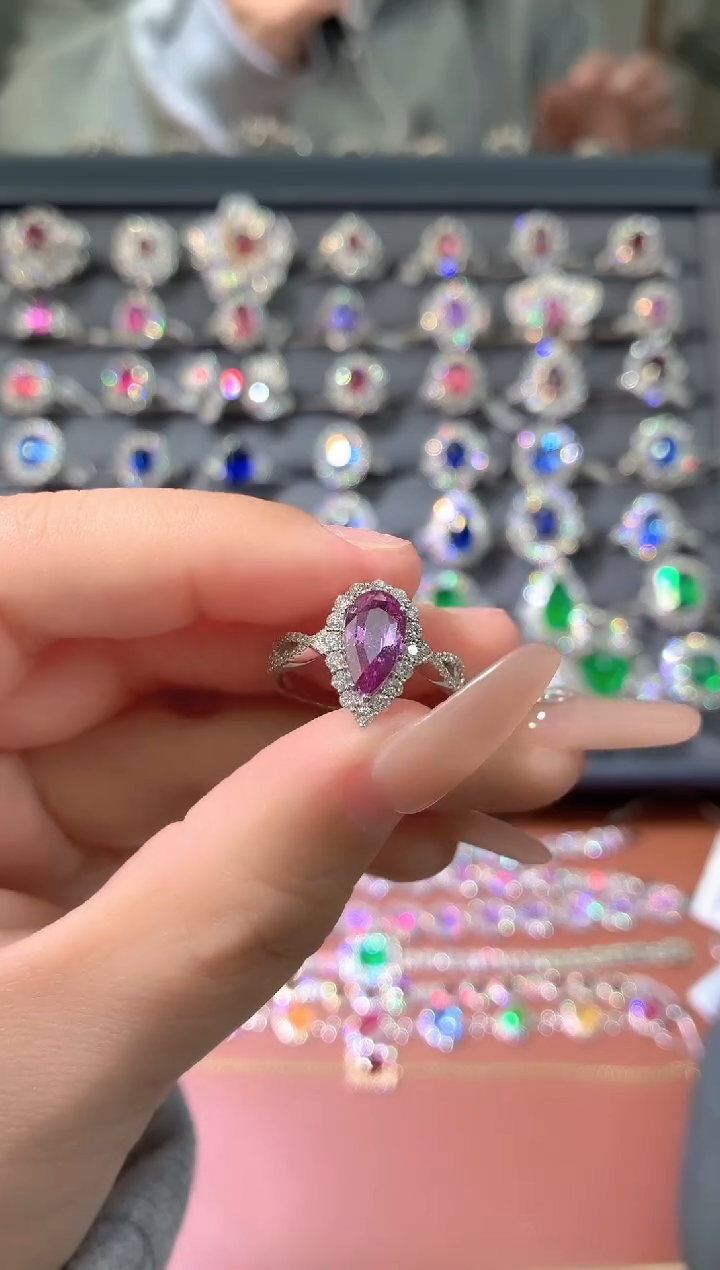 戒指彩色蓝宝石18K金镶嵌-1.55克拉*帕帕拉恰