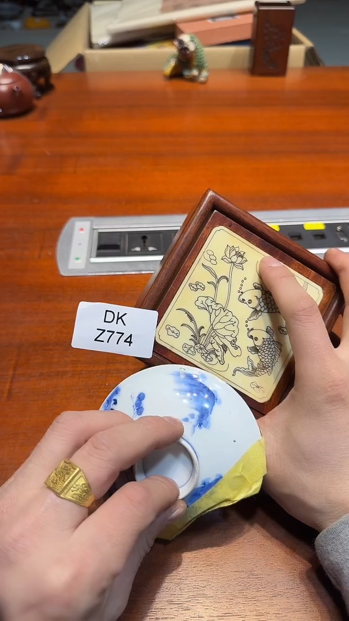 瓷片蓝***w哈哈哈哈哈哈774