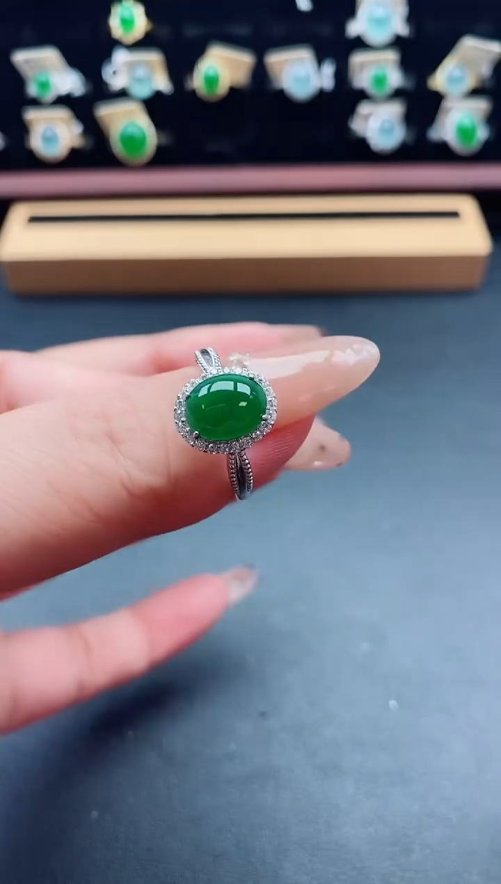 银S925镶嵌戒指翡翠1