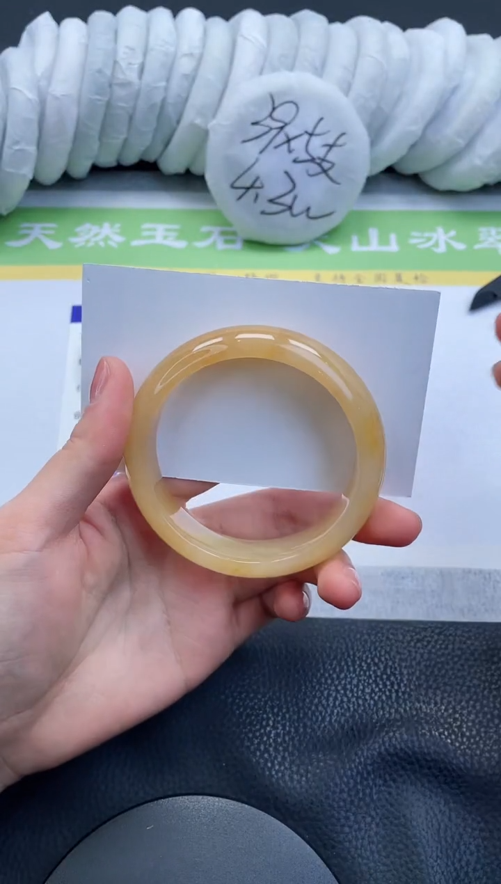 【闪购商品】石英质玉手镯未镶嵌A246-58+