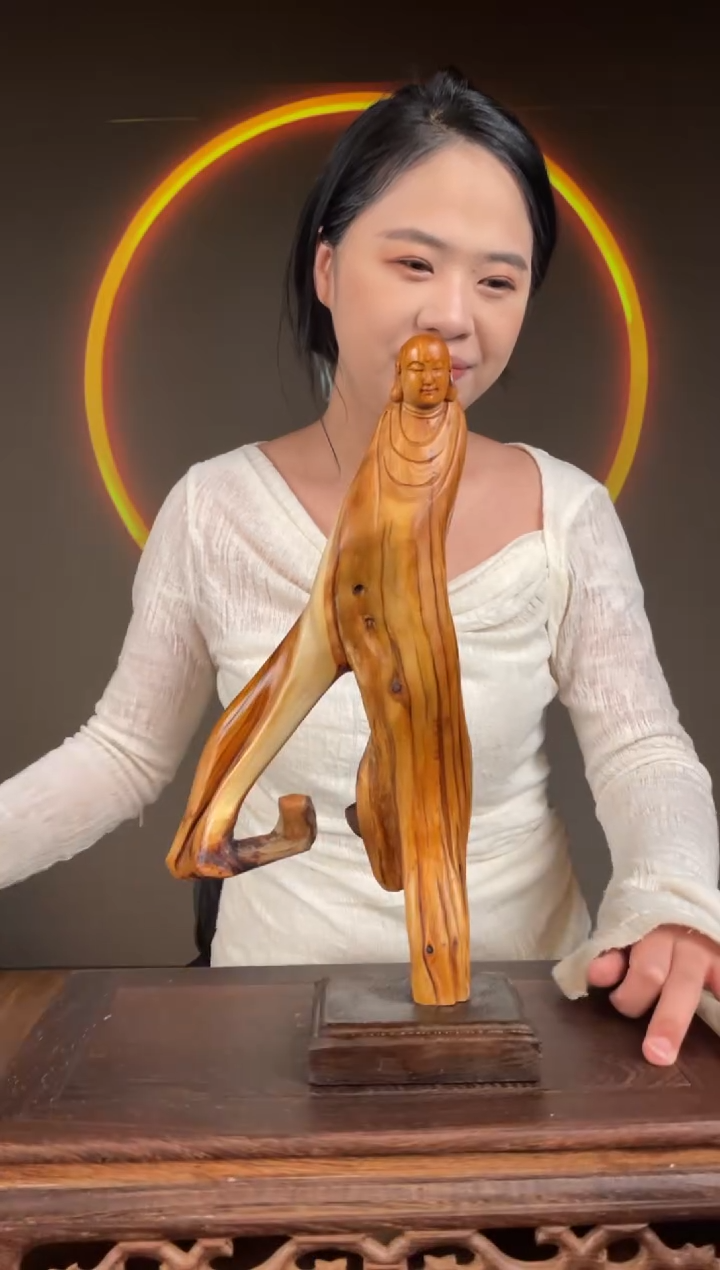 【闪购商品】柏木（崖柏）手工摆件,先抢先得!